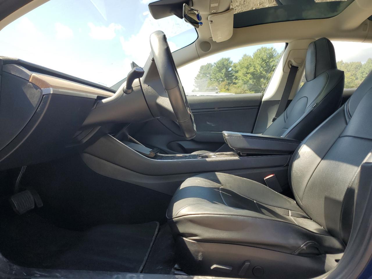 2018 Tesla Model 3 VIN: 5YJ3E1EA7JF154231 Lot: 70299595