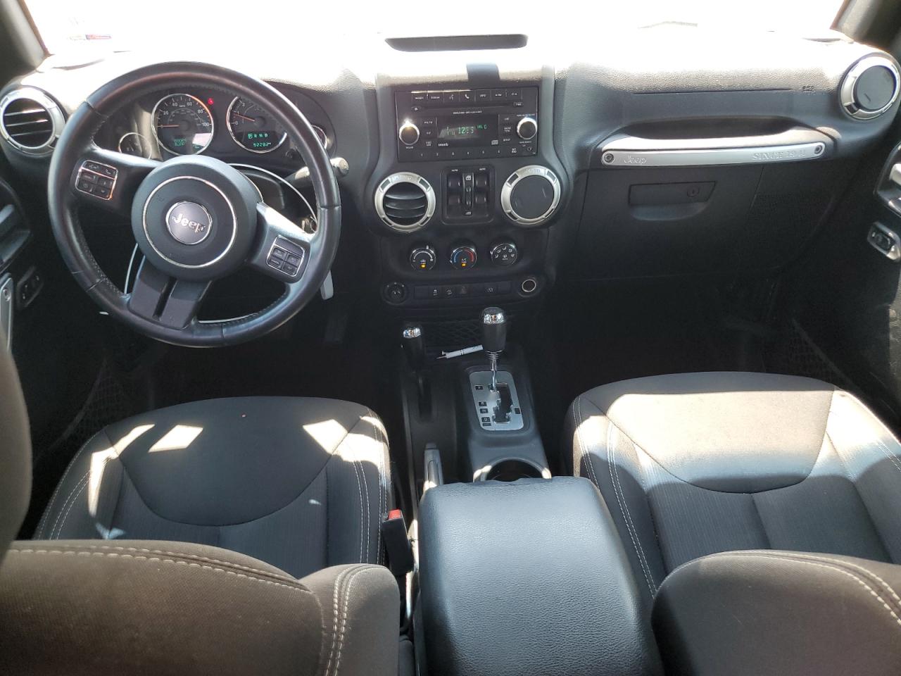2018 Jeep Wrangler Unlimited Sahara VIN: 1C4BJWEGXJL848692 Lot: 80248515