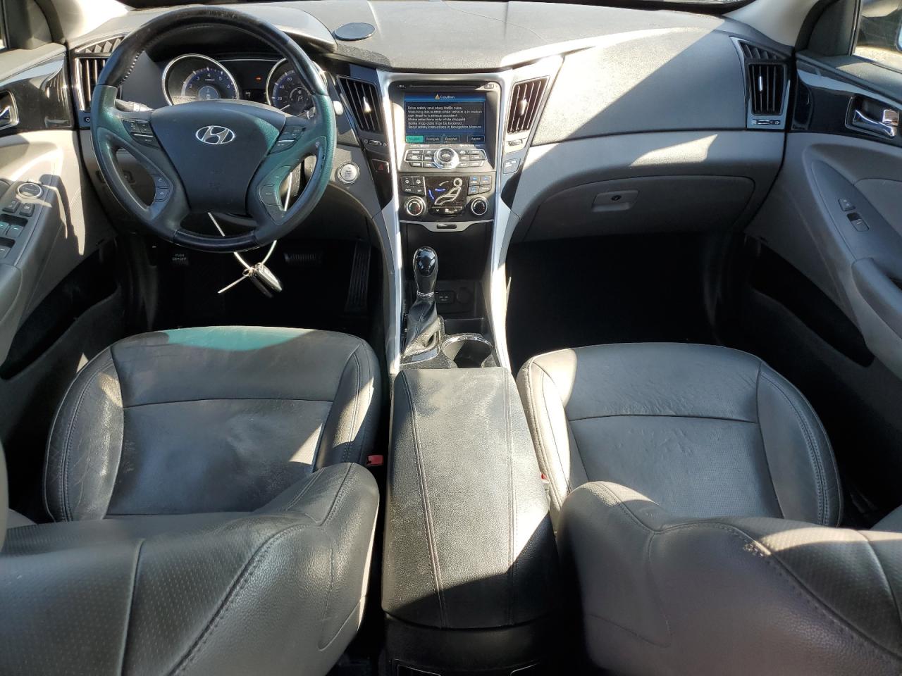 2013 Hyundai Sonata Se VIN: 5NPEC4AC2DH740672 Lot: 81866175