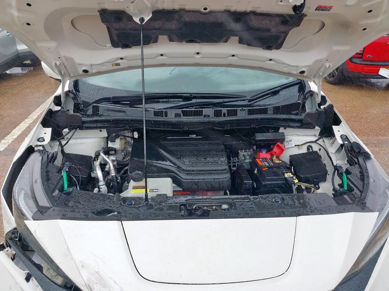 2022 NISSAN LEAF TEKNA 