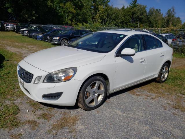 Sedans VOLVO S60 2013 White
