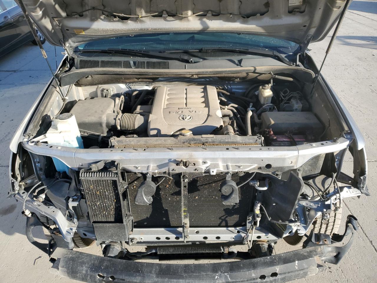 2008 Toyota Tundra Crewmax VIN: 5TFDV54128X079385 Lot: 70881845