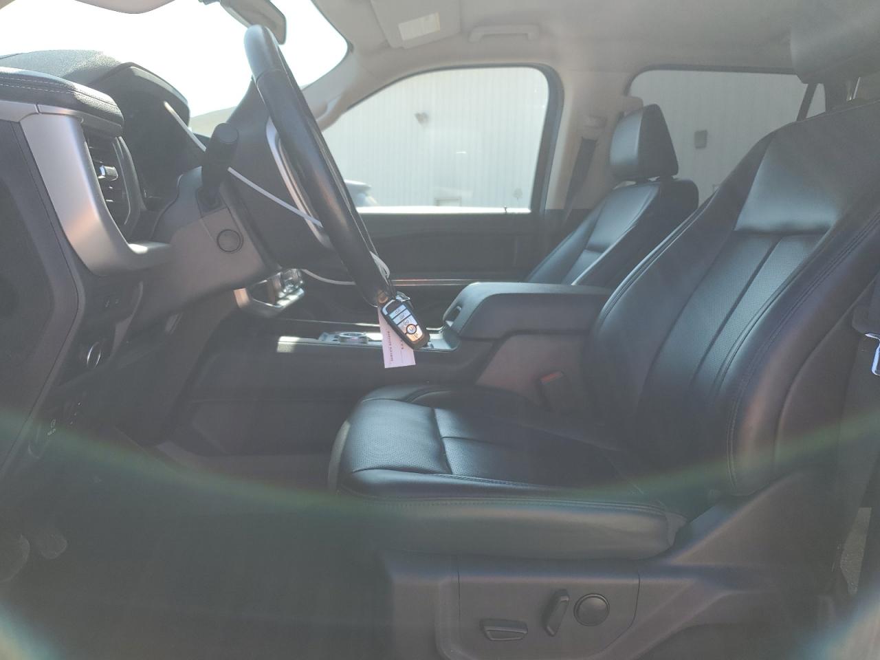 2024 Ford Expedition Xlt VIN: 1FMJU1J81REA51196 Lot: 84546045