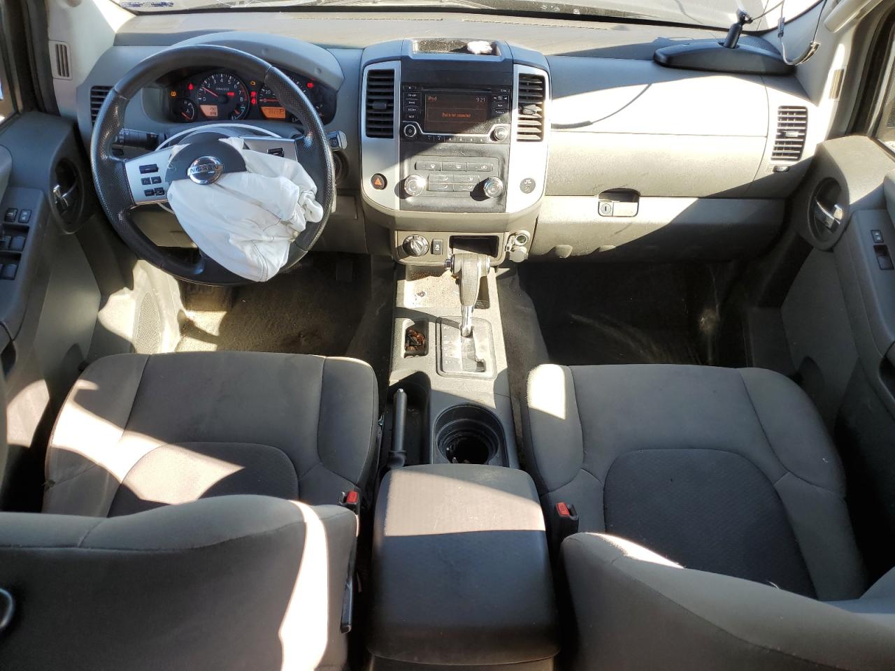 2015 Nissan Xterra X VIN: 5N1AN0NWXFN656152 Lot: 84022695