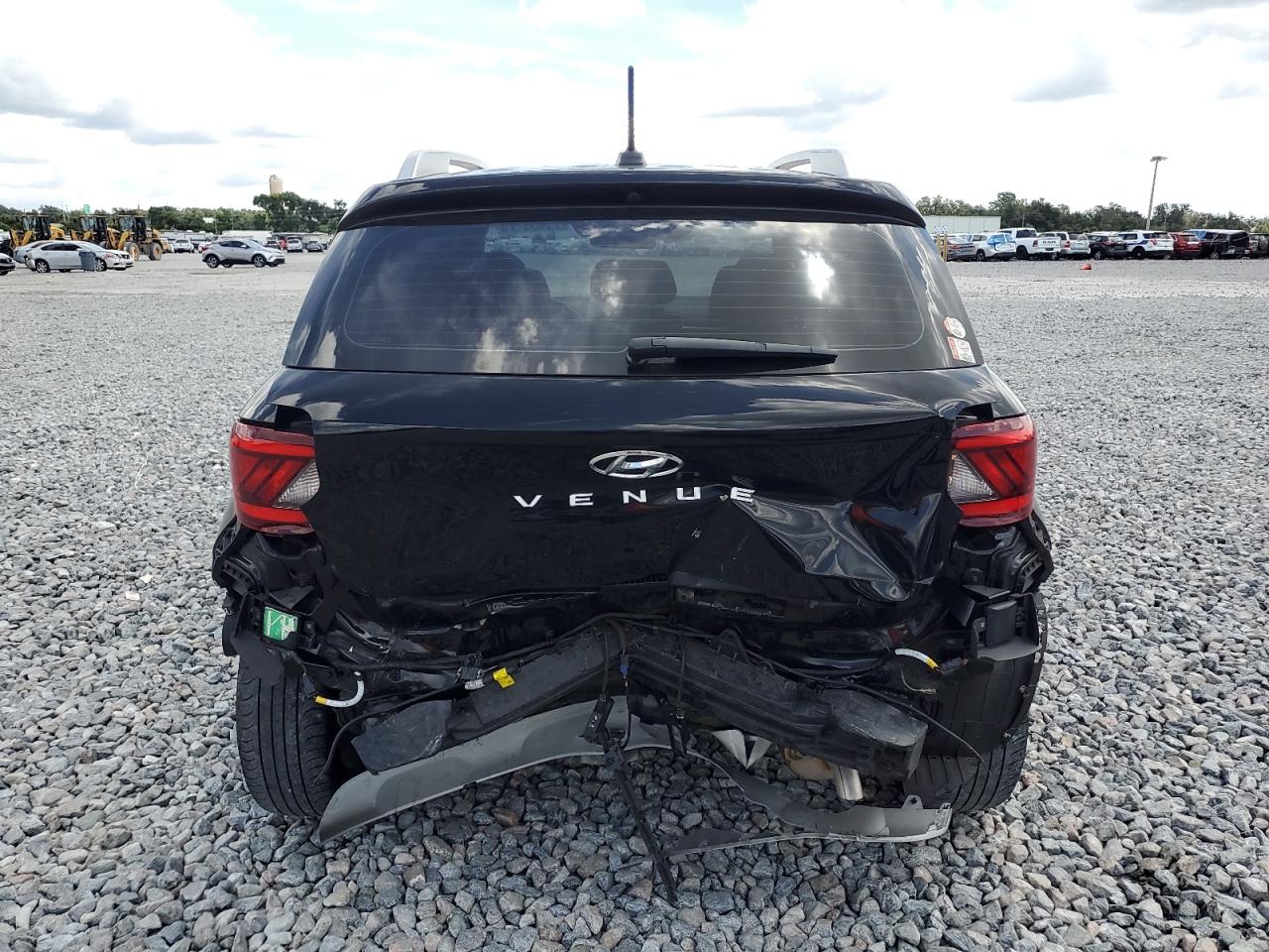 2023 Hyundai Venue Sel VIN: KMHRC8A38PU219468 Lot: 71435775