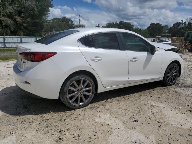  MAZDA 3 2018 Белы