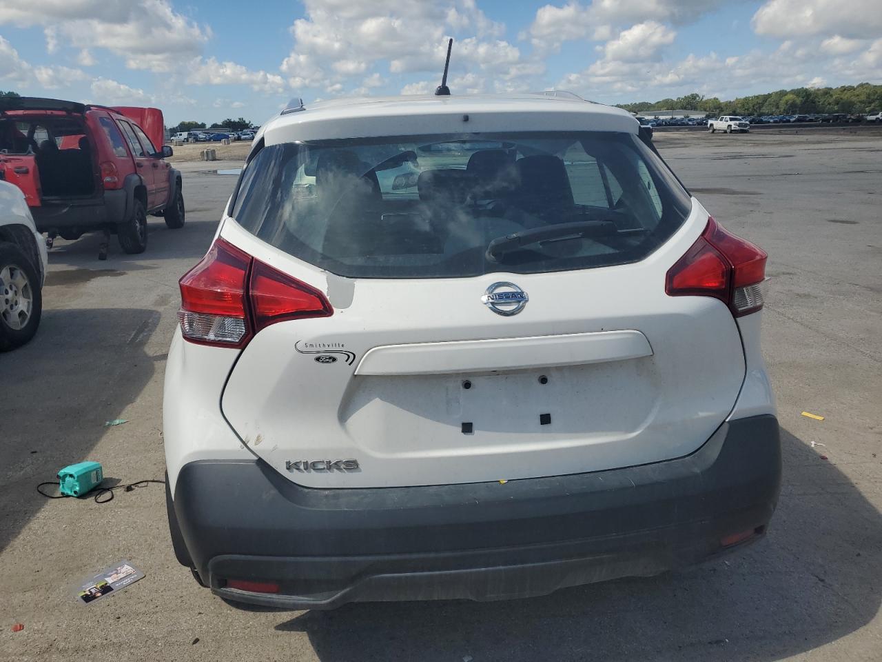 2018 Nissan Kicks S VIN: 3N1CP5CU0JL508996 Lot: 81529055