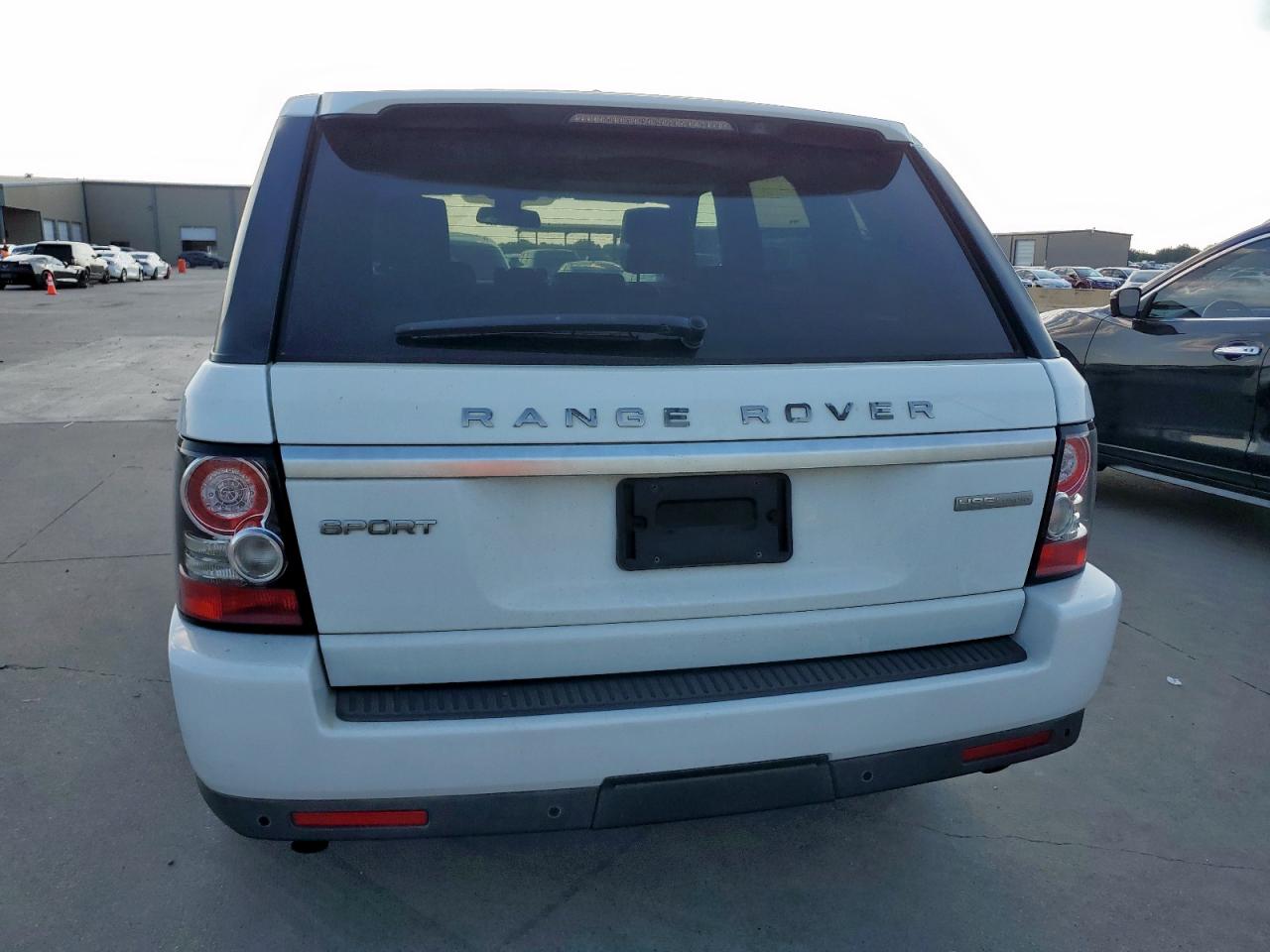 2012 Land Rover Range Rover Sport Hse Luxury VIN: SALSK2D4XCA758950 Lot: 81017635
