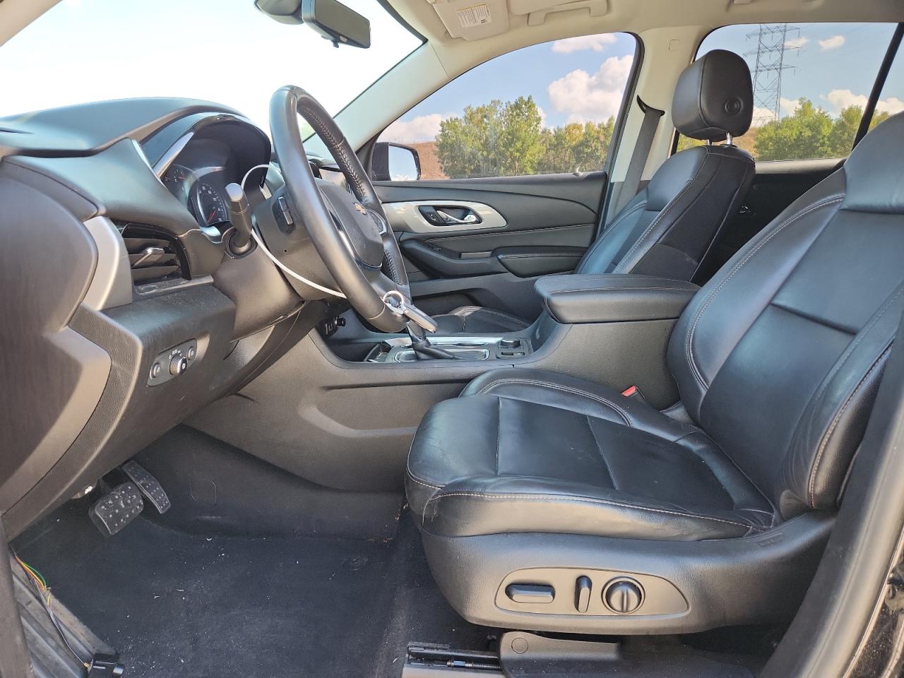 2018 Chevrolet Traverse Lt VIN: 1GNEVHKW0JJ130578 Lot: 82149655