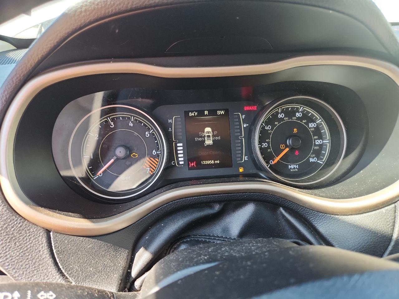 2015 Jeep Cherokee Sport VIN: 1C4PJLAB8FW657633 Lot: 81061385