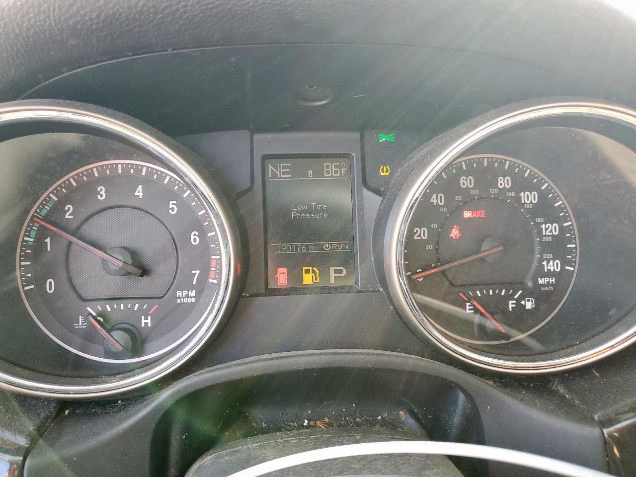 2012 Jeep Grand Cherokee Laredo VIN: 1C4RJEAG4CC227594 Lot: 71122685