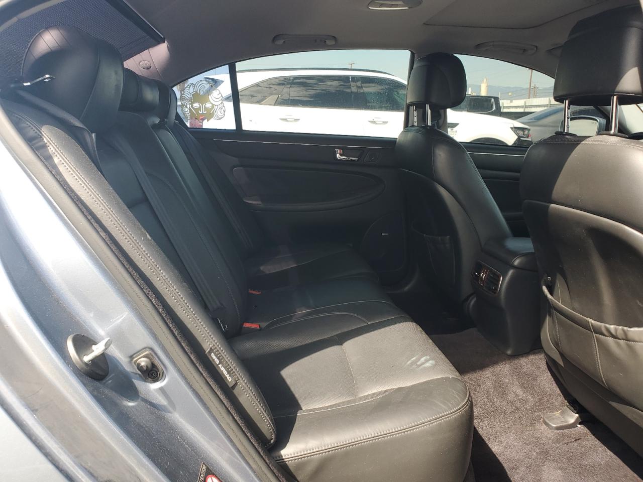 2010 Hyundai Genesis 4.6L VIN: KMHGC4DF5AU105246 Lot: 81300535