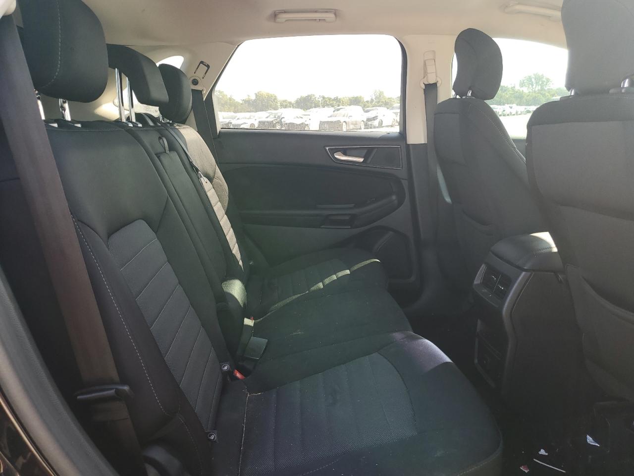 2018 Ford Edge Se VIN: 2FMPK3G9XJBB24402 Lot: 70979345