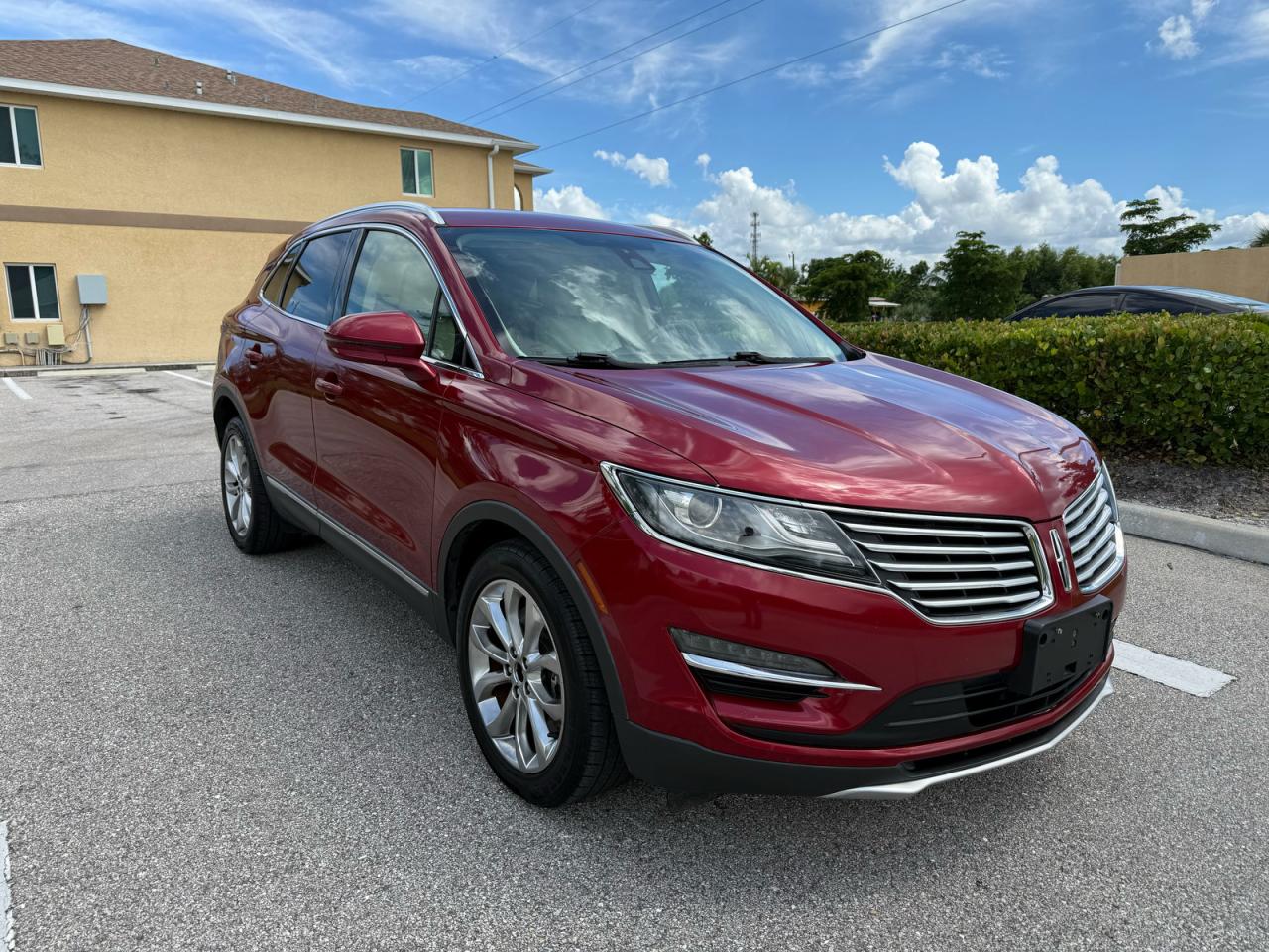 Vehicle photo