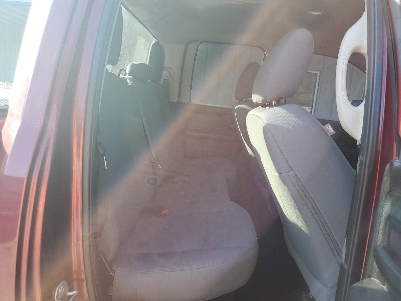 2018 Ram 1500 St VIN: 1C6RR7FT1JS102265 Lot: 84623045