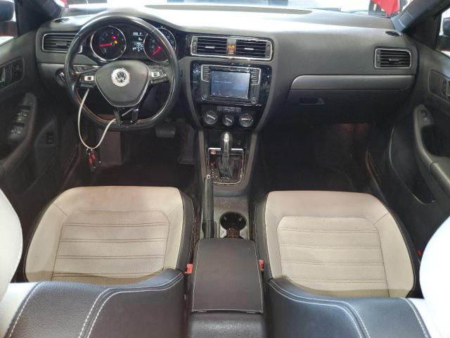  VOLKSWAGEN JETTA 2016 Красный