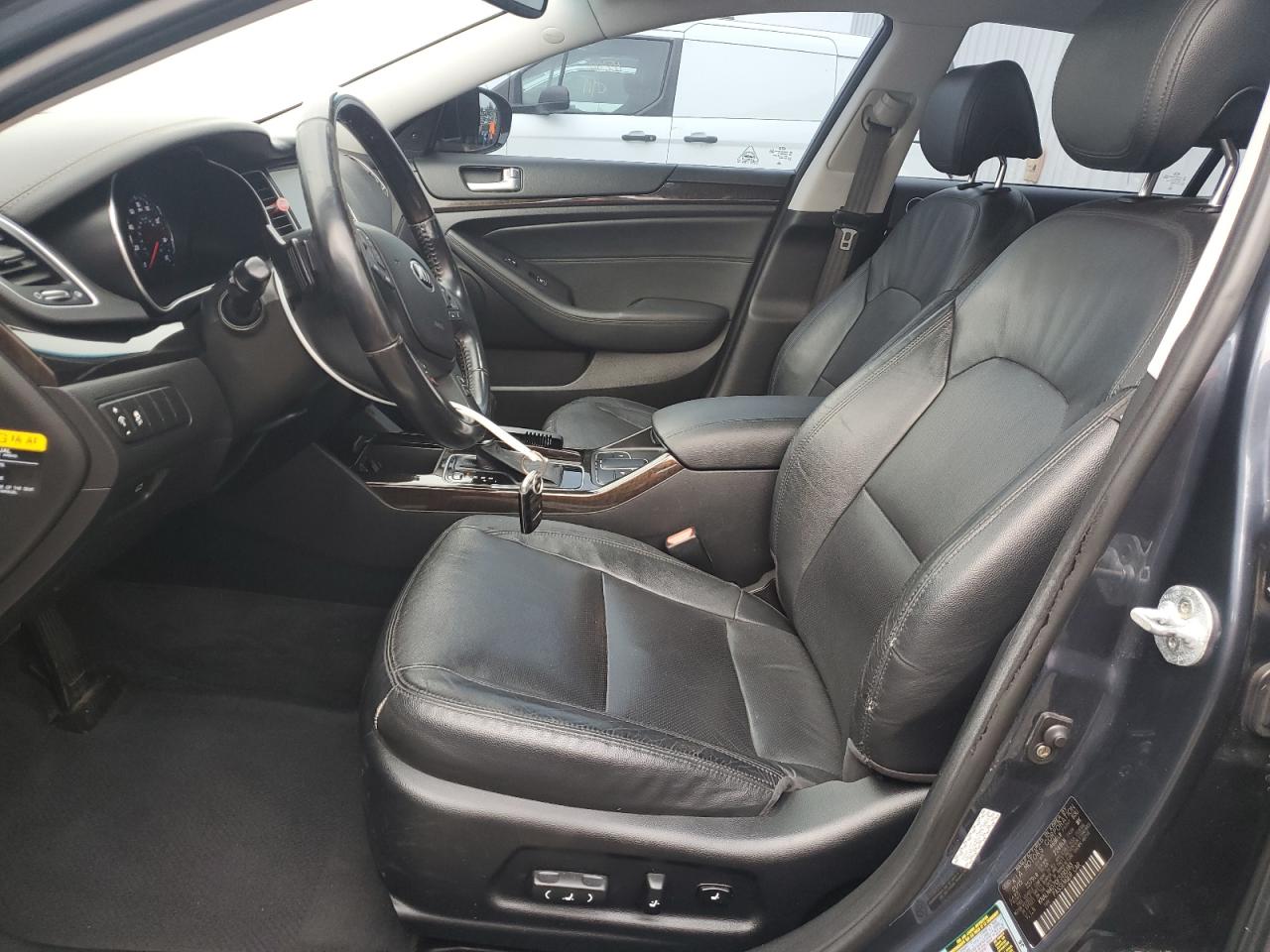 2015 Kia Cadenza Premium VIN: KNALN4D70F5195183 Lot: 80668265