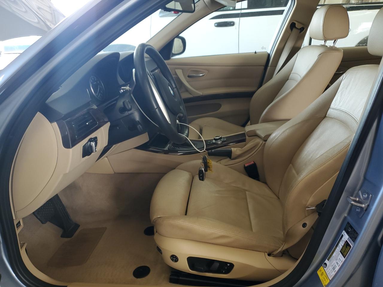 2011 BMW 335 I VIN: WBAPM5G5XBNN00381 Lot: 82165025