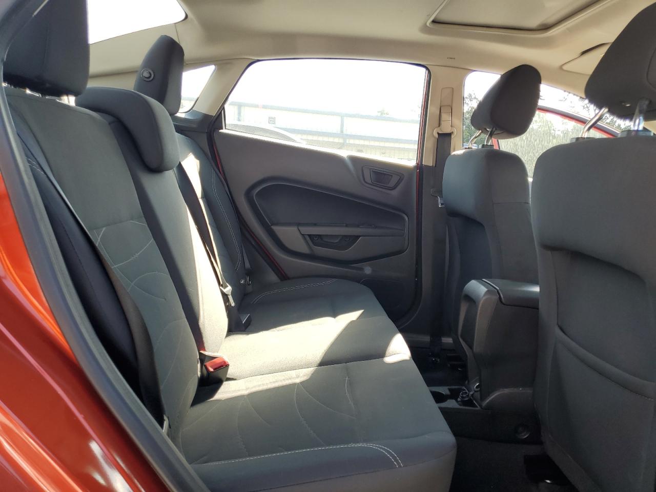 2018 Ford Fiesta Se VIN: 3FADP4BJ2JM135544 Lot: 71630425