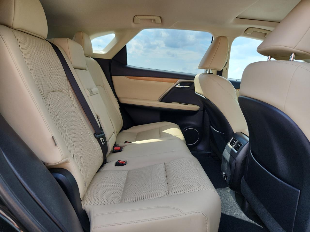 2021 Lexus Rx 350 VIN: JTJHZMDA0M2050956 Lot: 70471425