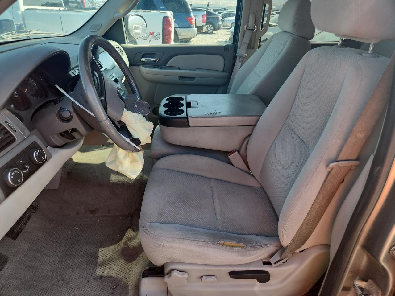 2008 Chevrolet Avalanche K1500 VIN: 3GNFK12398G108021 Lot: 81311075