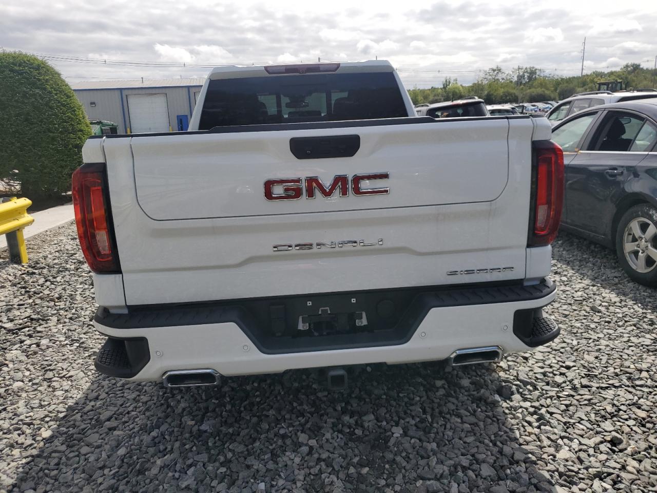 2022 GMC Sierra K1500 Denali VIN: 3GTUUGED9NG625591 Lot: 71720785