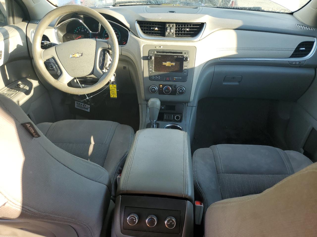 2016 Chevrolet Traverse Ls VIN: 1GNKRFKD7GJ260487 Lot: 82049955