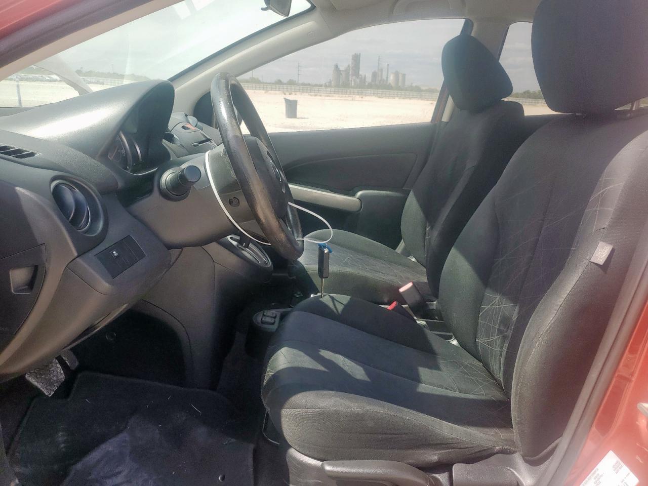 2014 Mazda Mazda2 Sport VIN: JM1DE1KY9E0185331 Lot: 84382395