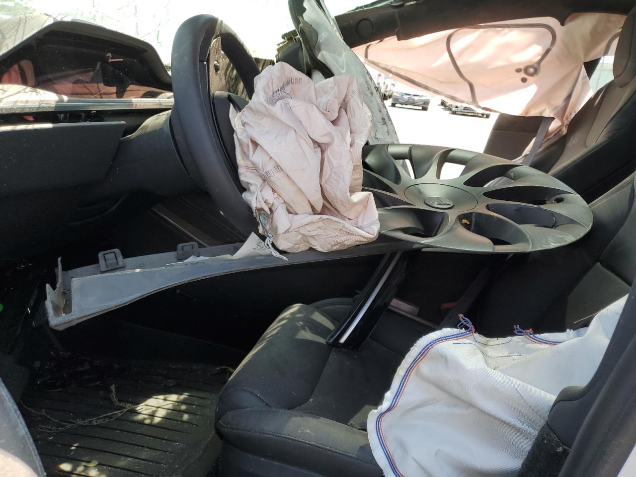 2026 Tesla Model S VIN: 5YJSA1E51TF553469 Lot: 71353945