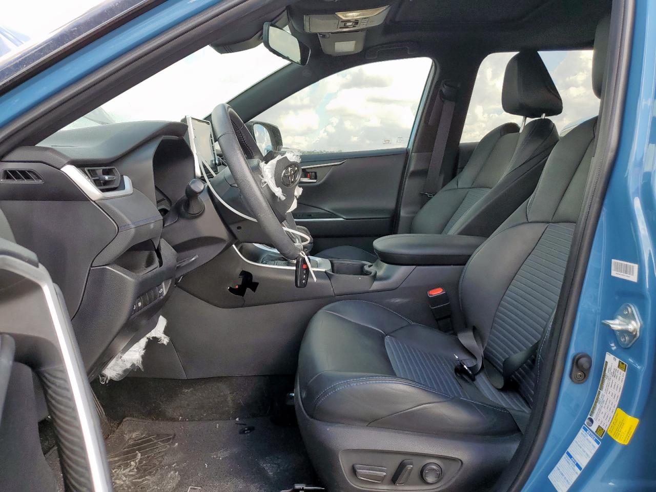 2022 Toyota Rav4 Xse VIN: 4T3E6RFV8NU102130 Lot: 82037045
