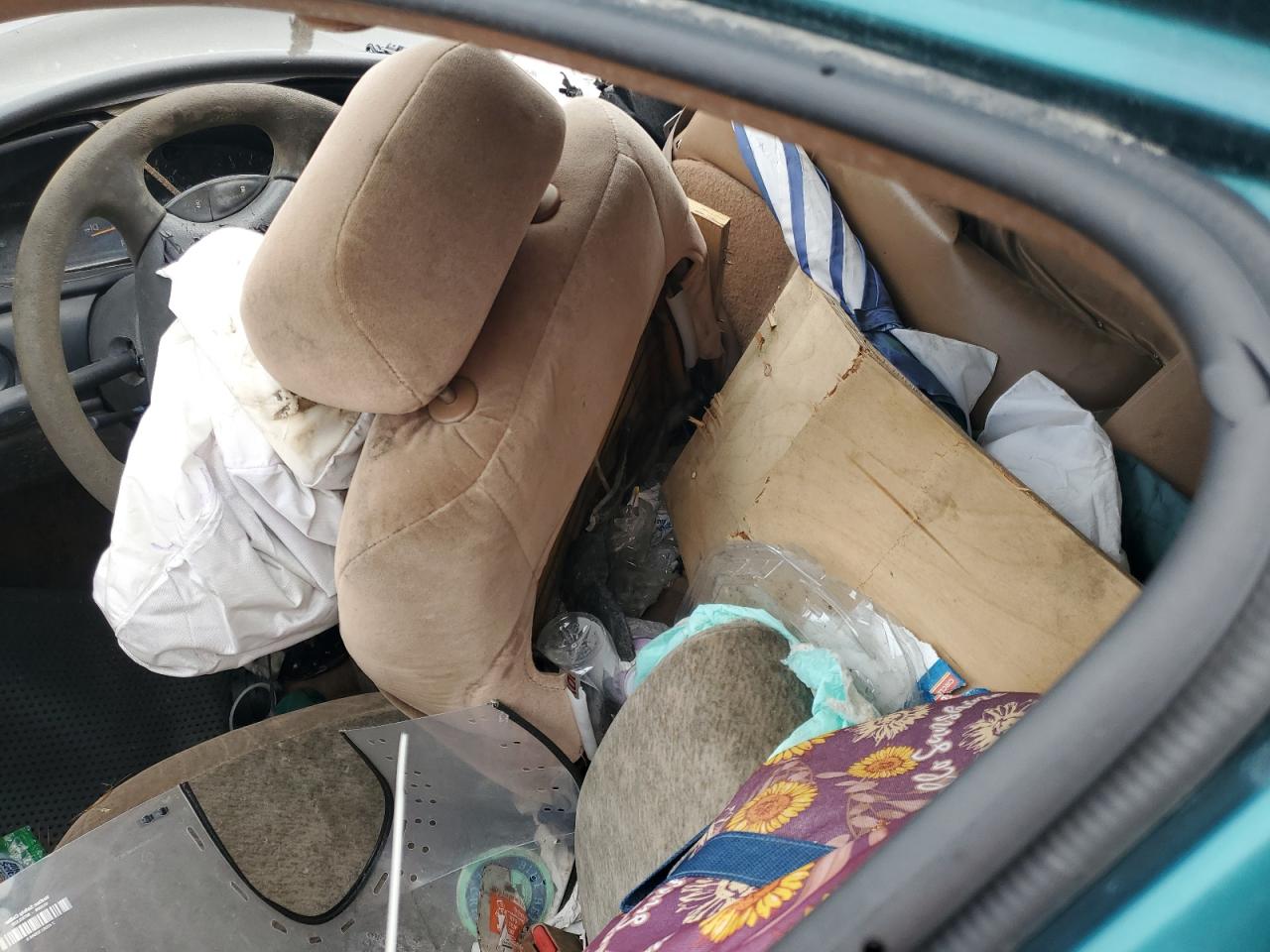 1996 Ford Taurus Gl VIN: 1FALP52U0TA220006 Lot: 81847055