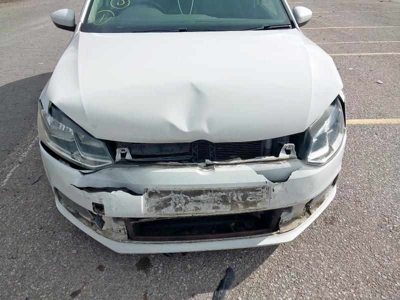 2014 VOLKSWAGEN POLO SE TDI 
