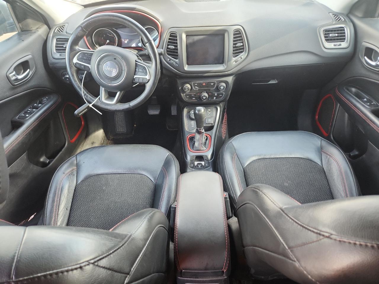 2019 Jeep Compass Trailhawk VIN: 3C4NJDDB7KT709102 Lot: 81302635