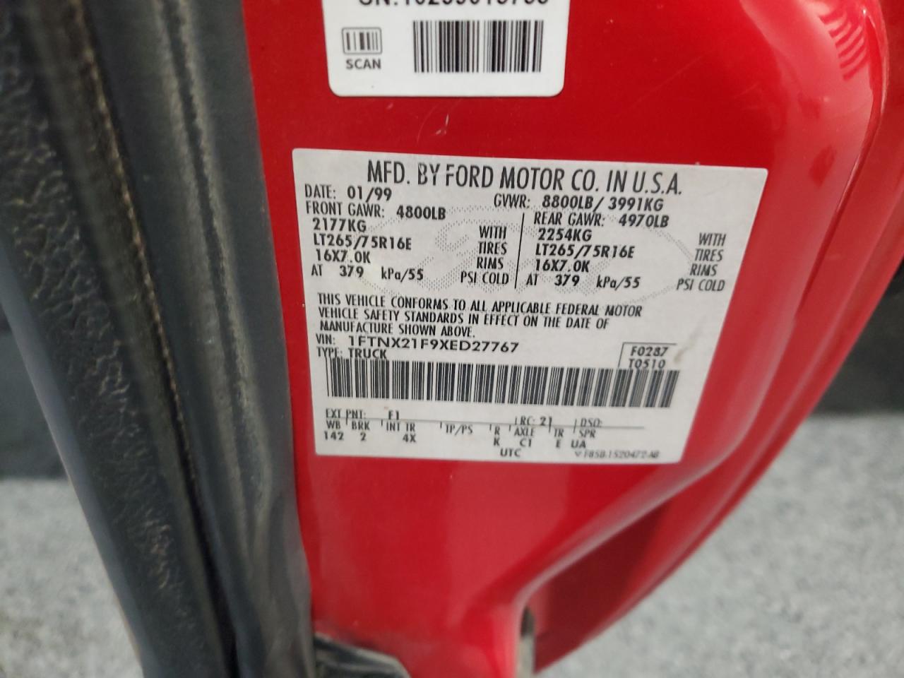 1999 Ford F250 Super Duty VIN: 1FTNX21F9XED27767 Lot: 81496475