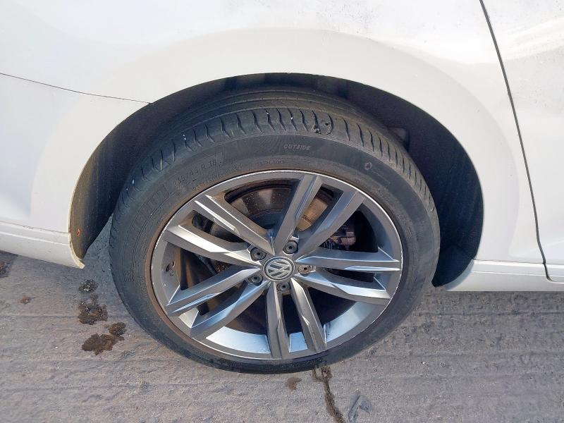 2015 VOLKSWAGEN PASSAT 2.0 TDI SE BUSINESS 4DR DSG