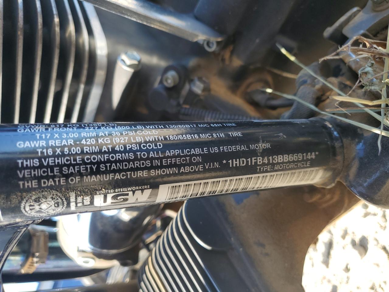 2011 Harley-Davidson Flhr VIN: 1HD1FB413BB669144 Lot: 81436945