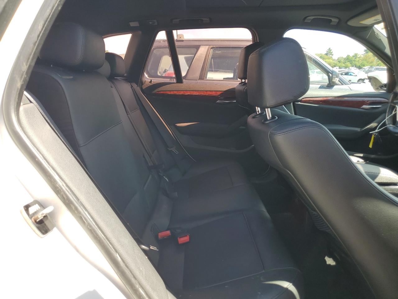 2014 BMW X1 xDrive28I VIN: WBAVL1C56EVR95157 Lot: 71038455