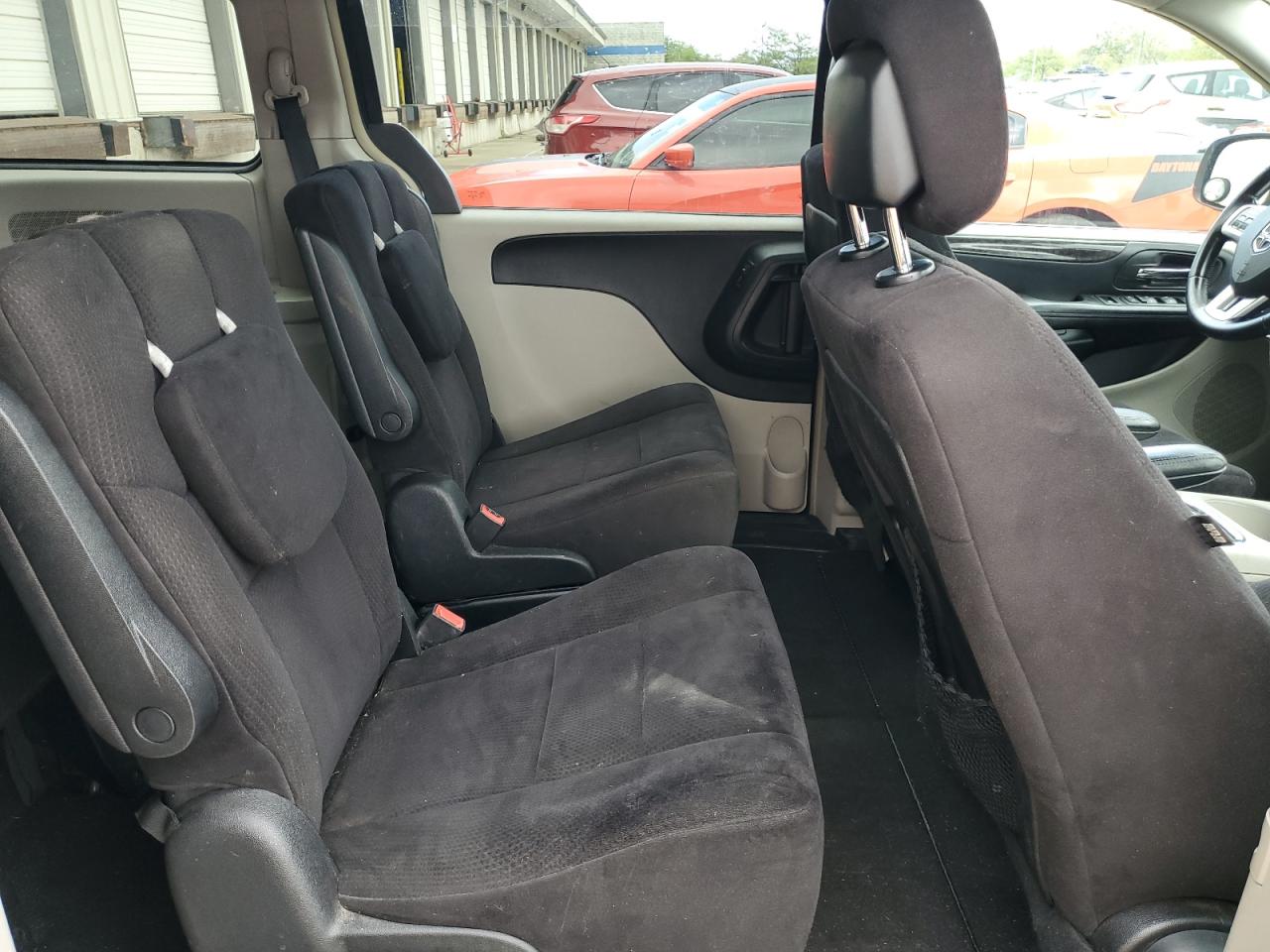 2011 Dodge Grand Caravan Crew VIN: 2D4RN5DG5BR661984 Lot: 84283565