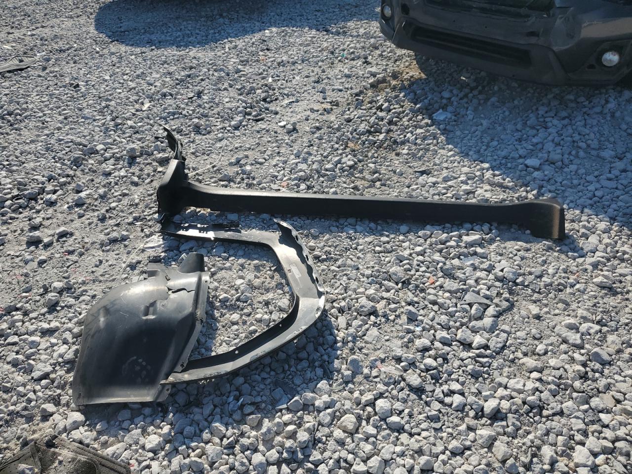 2007 Jeep Commander VIN: 1J8HG48P07C702229 Lot: 81189995