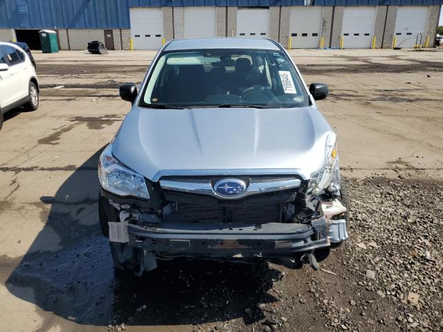  SUBARU FORESTER 2016 Серебристый