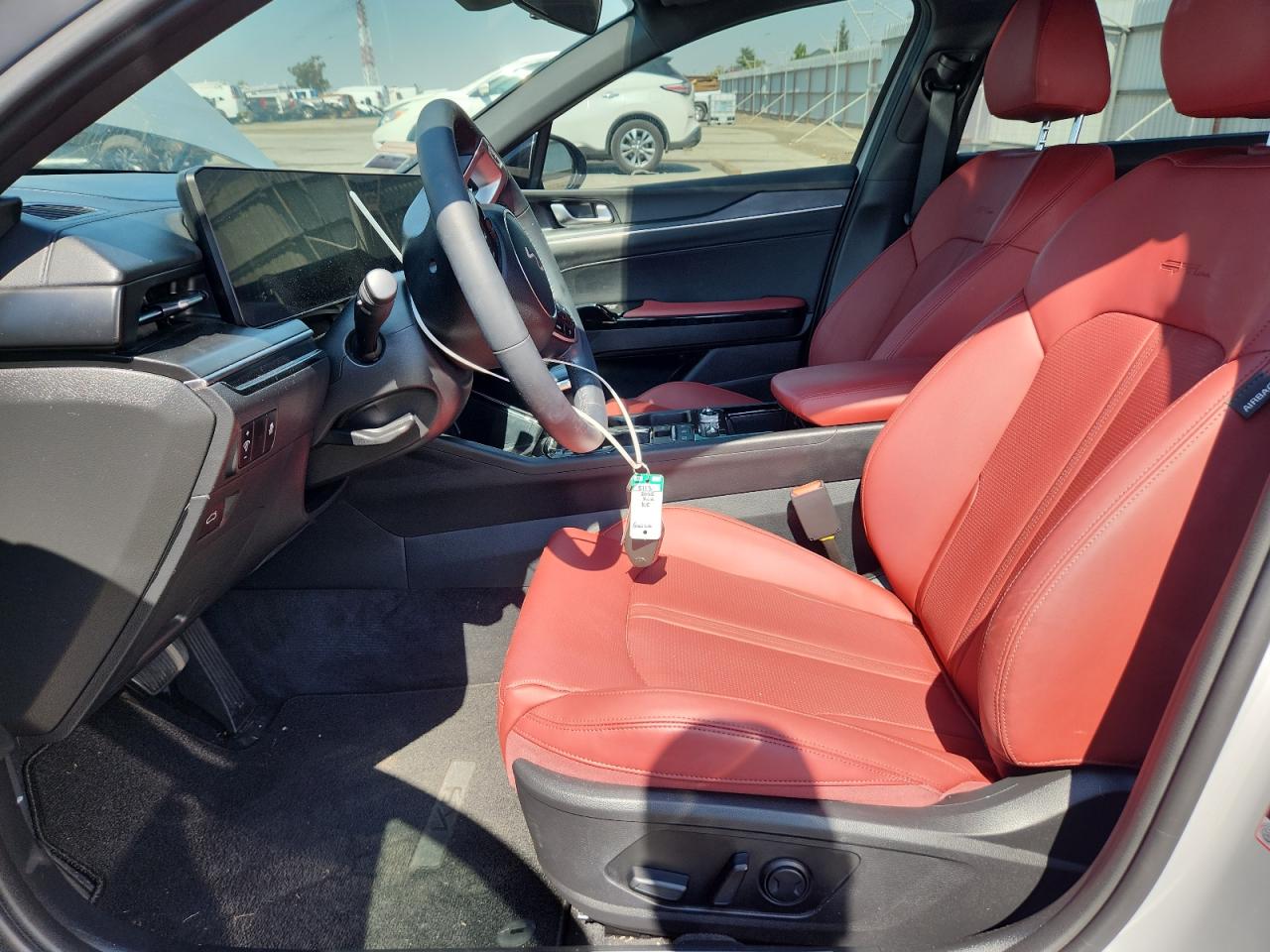 2025 Kia K5 Gt Line VIN: KNAG64J78S5370907 Lot: 81671065