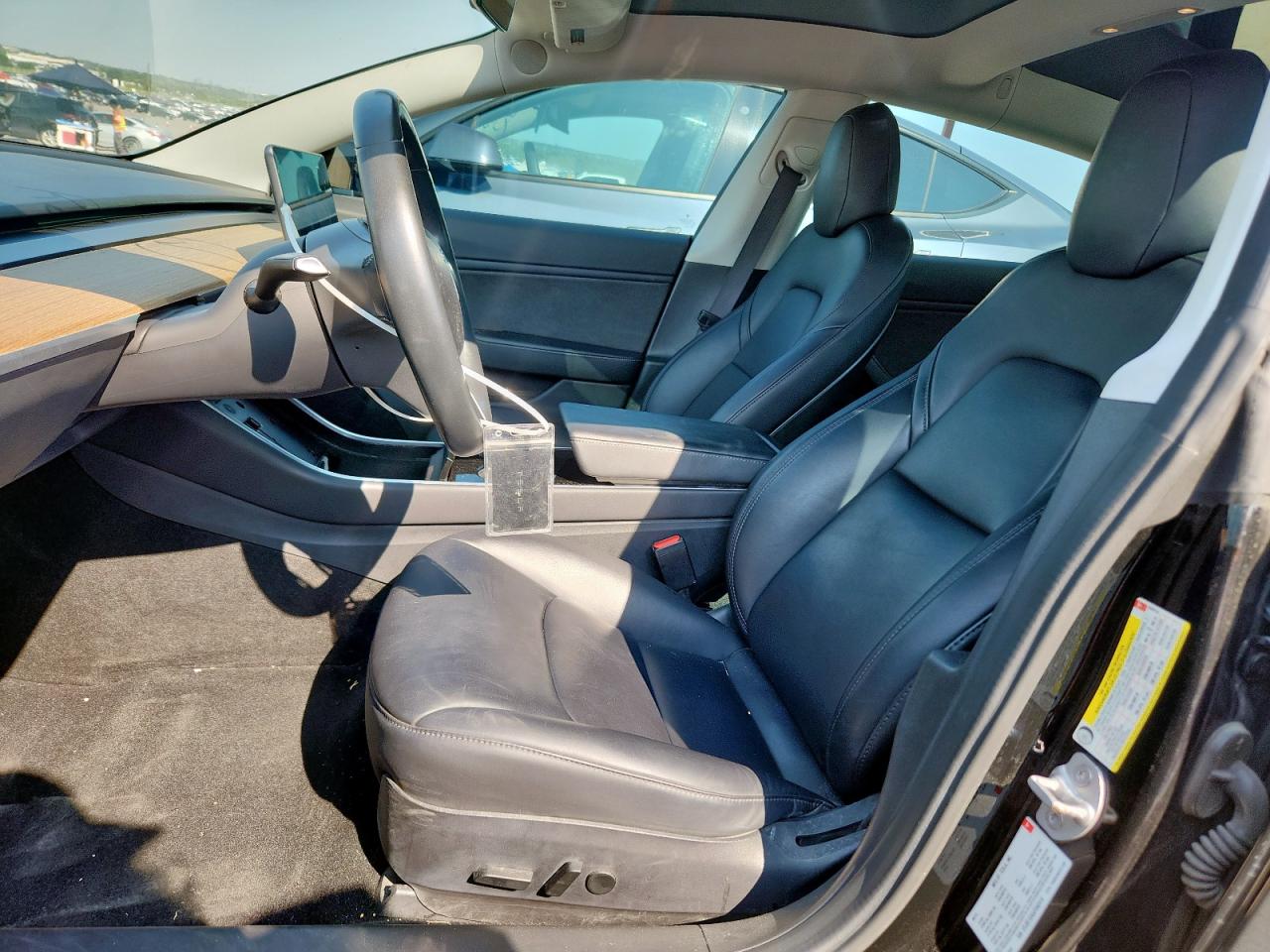 2018 Tesla Model 3 VIN: 5YJ3E1EA3JF042414 Lot: 70762685