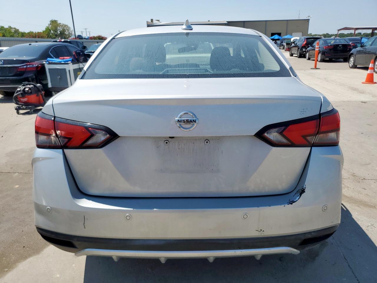 2022 Nissan Versa Sv VIN: 3N1CN8EV8NL861716 Lot: 80151165