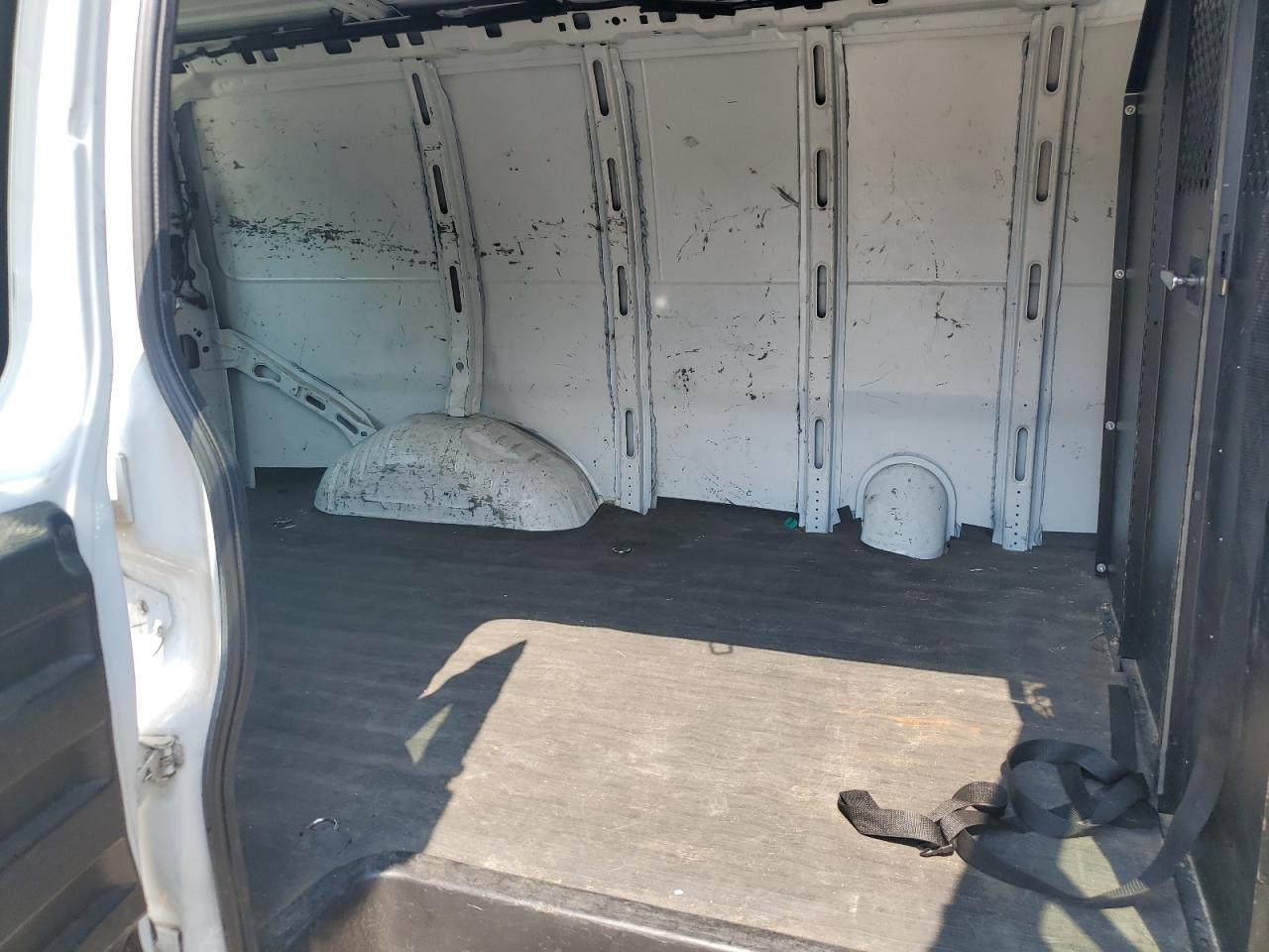 2019 Chevrolet Express G2500 VIN: 1GCWGAFP0K1168542 Lot: 81053705