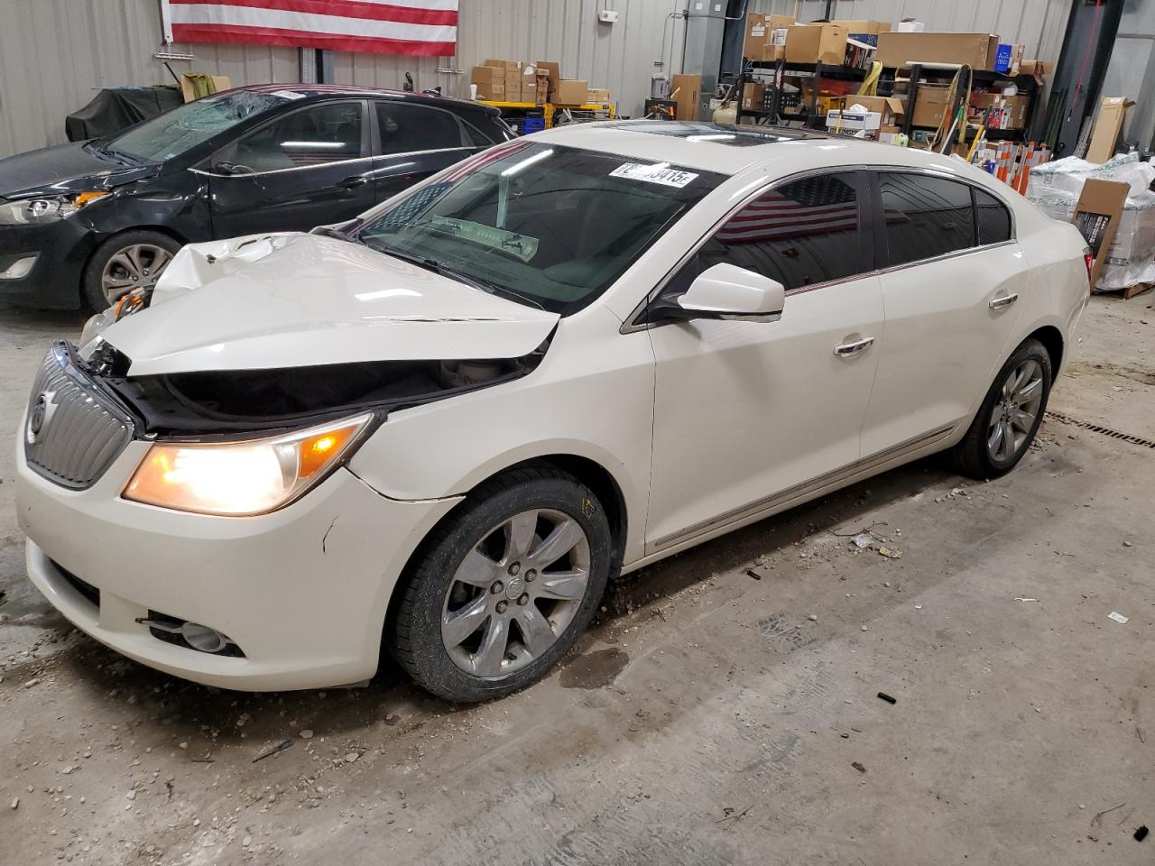 BUICK ALLURE 2010. Lot# 80583415. VIN 1G4GL5EG1AF184044. Photo 1