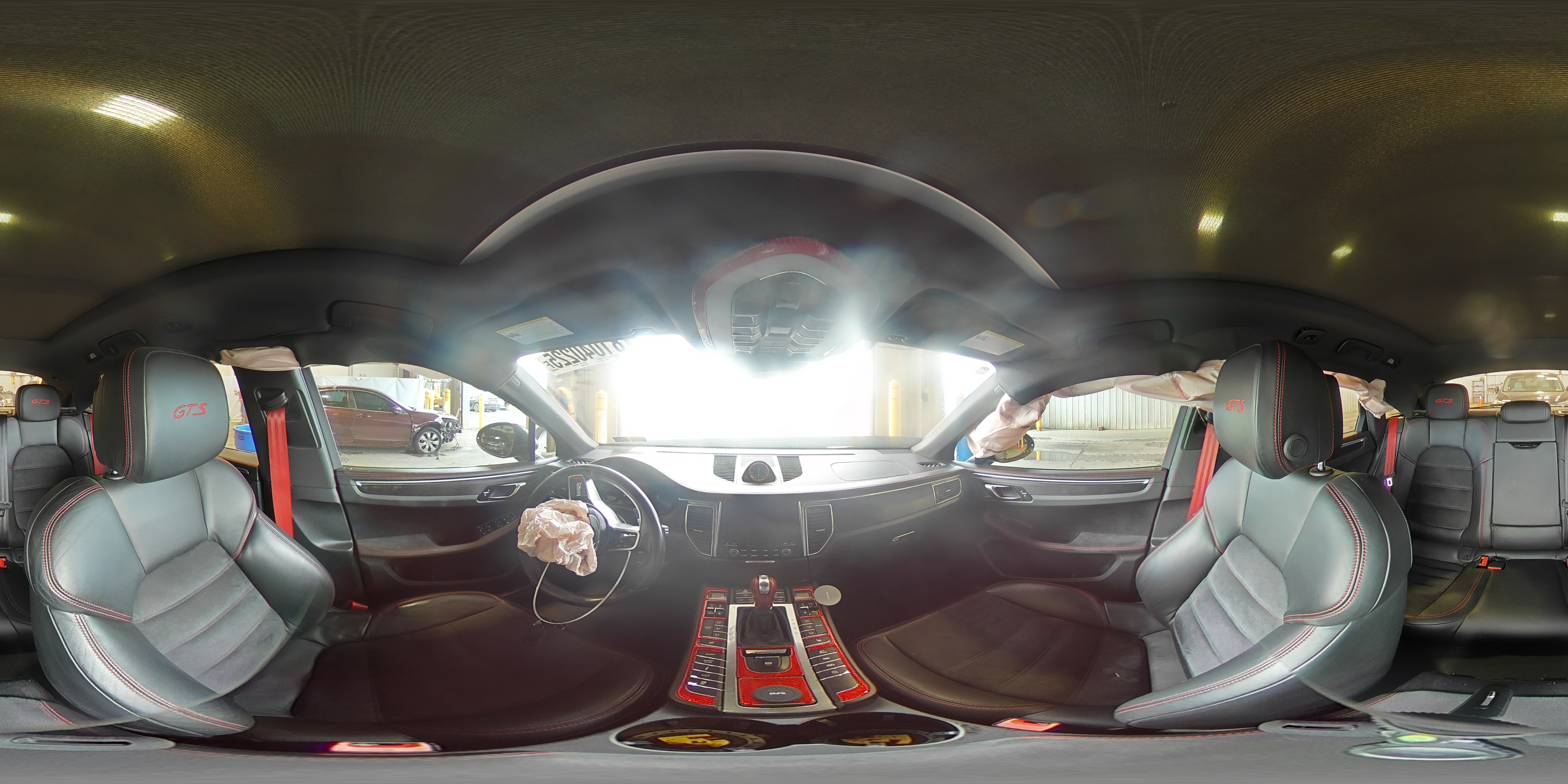 2018 Porsche Macan Gts VIN: WP1AG2A56JLB65541 Lot: 81040225