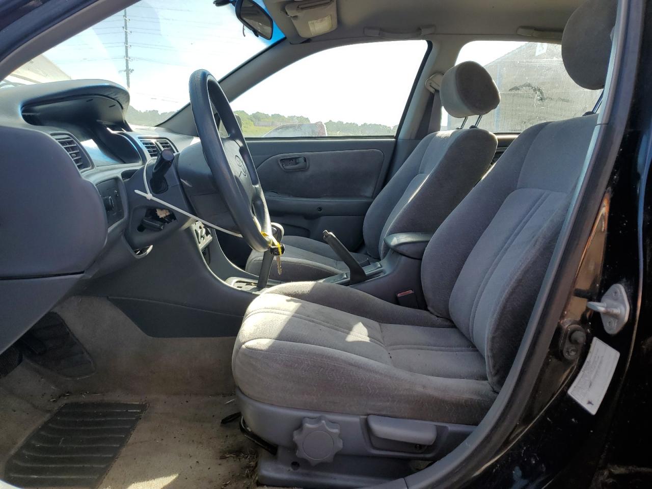 1999 Toyota Camry Ce VIN: 4T1BG22KXXU445651 Lot: 80524465