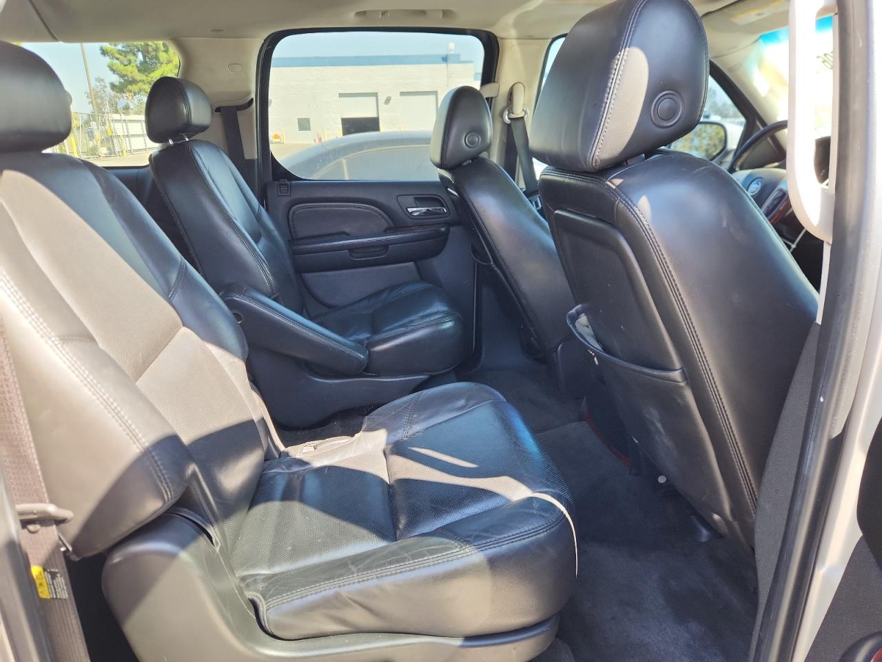 2007 Cadillac Escalade Esv VIN: 1GYFK66877R175270 Lot: 80450675