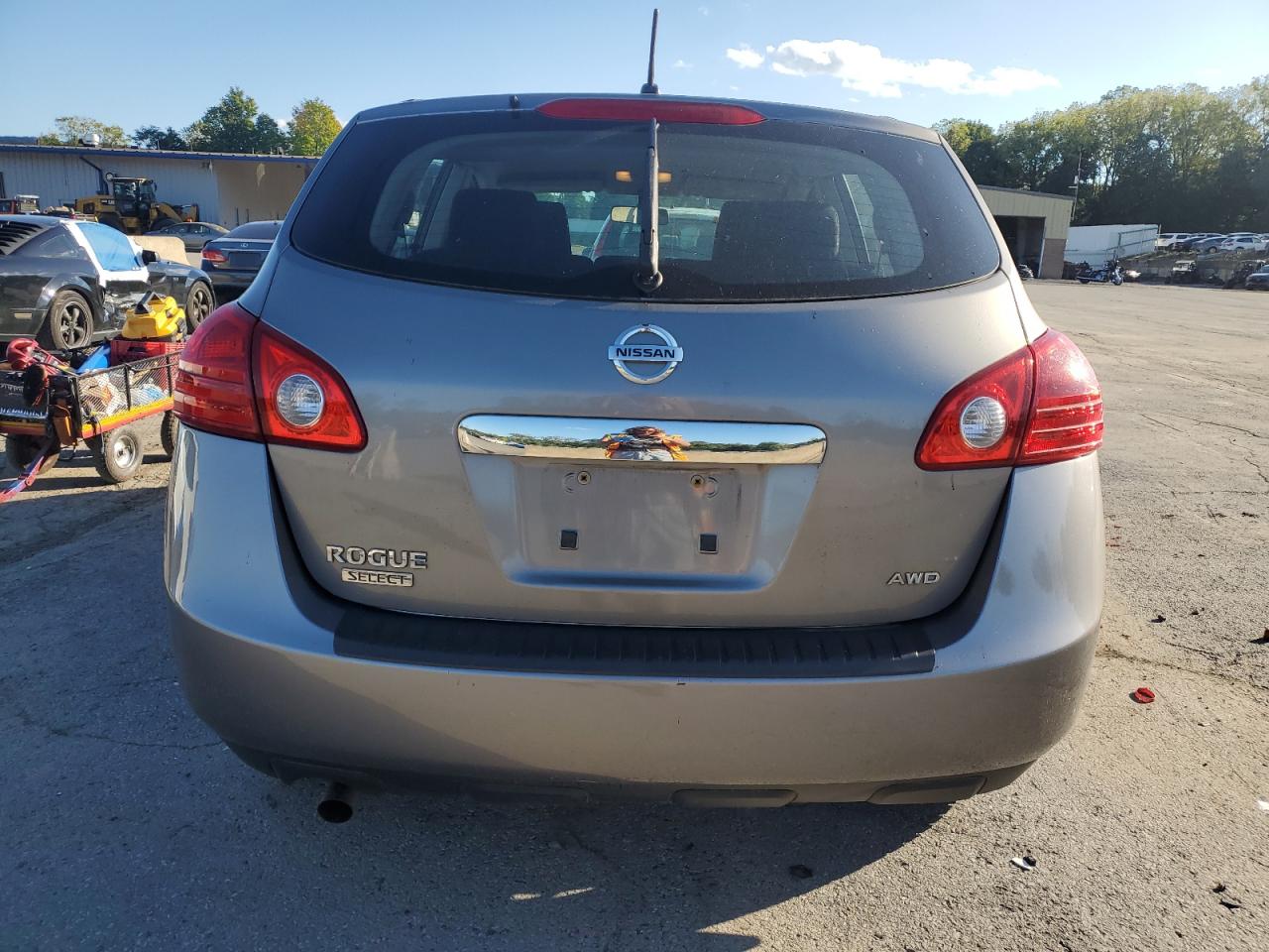 2014 Nissan Rogue Select S VIN: JN8AS5MV2EW712293 Lot: 81525075