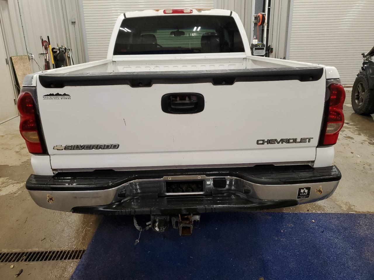 2004 Chevrolet Silverado K1500 VIN: 2GCEK19T241119021 Lot: 83985105